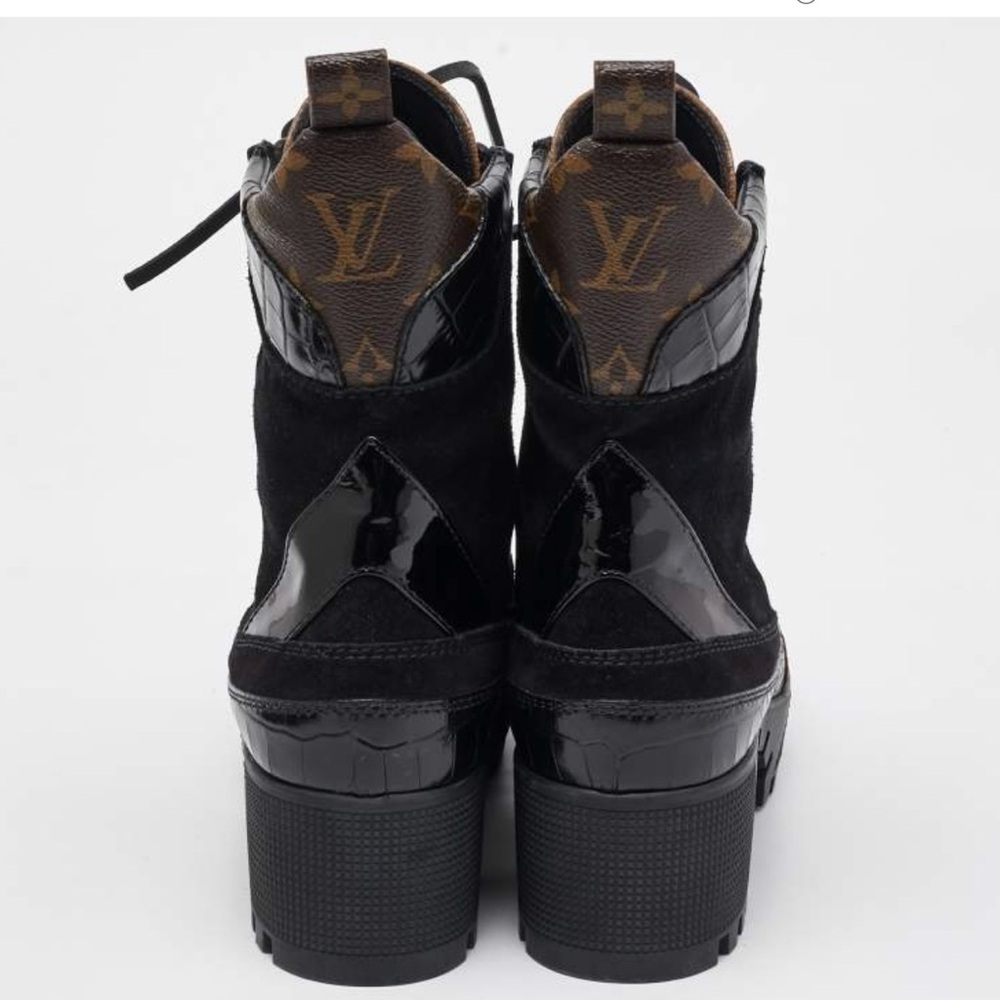 Authentic Louis Vuitton Monogram Combat Boots – Size 36 / US 6 - Picture 3 of 11
